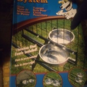 Rotating dog bowl system